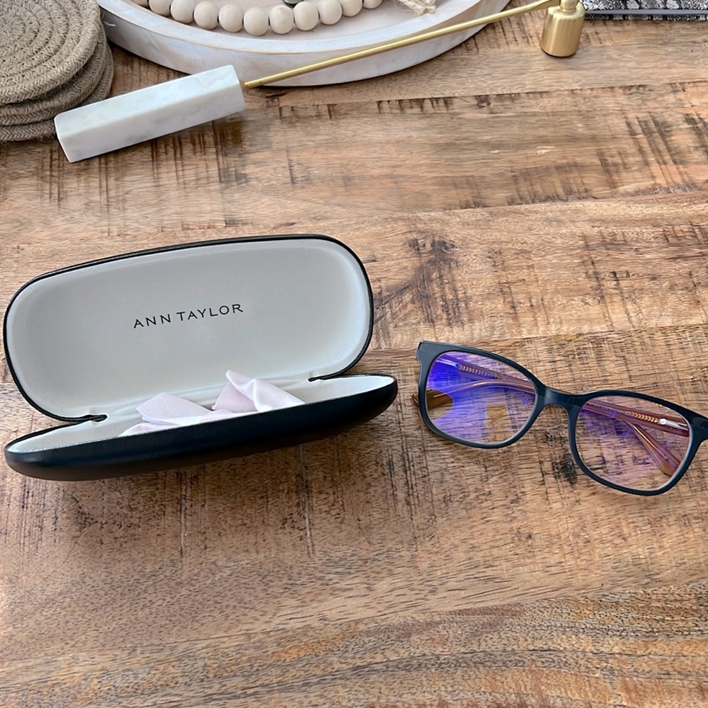 Ann Taylor glasses